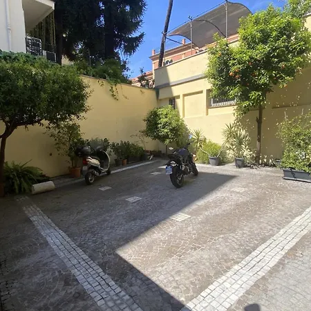 Casa Pontano *
